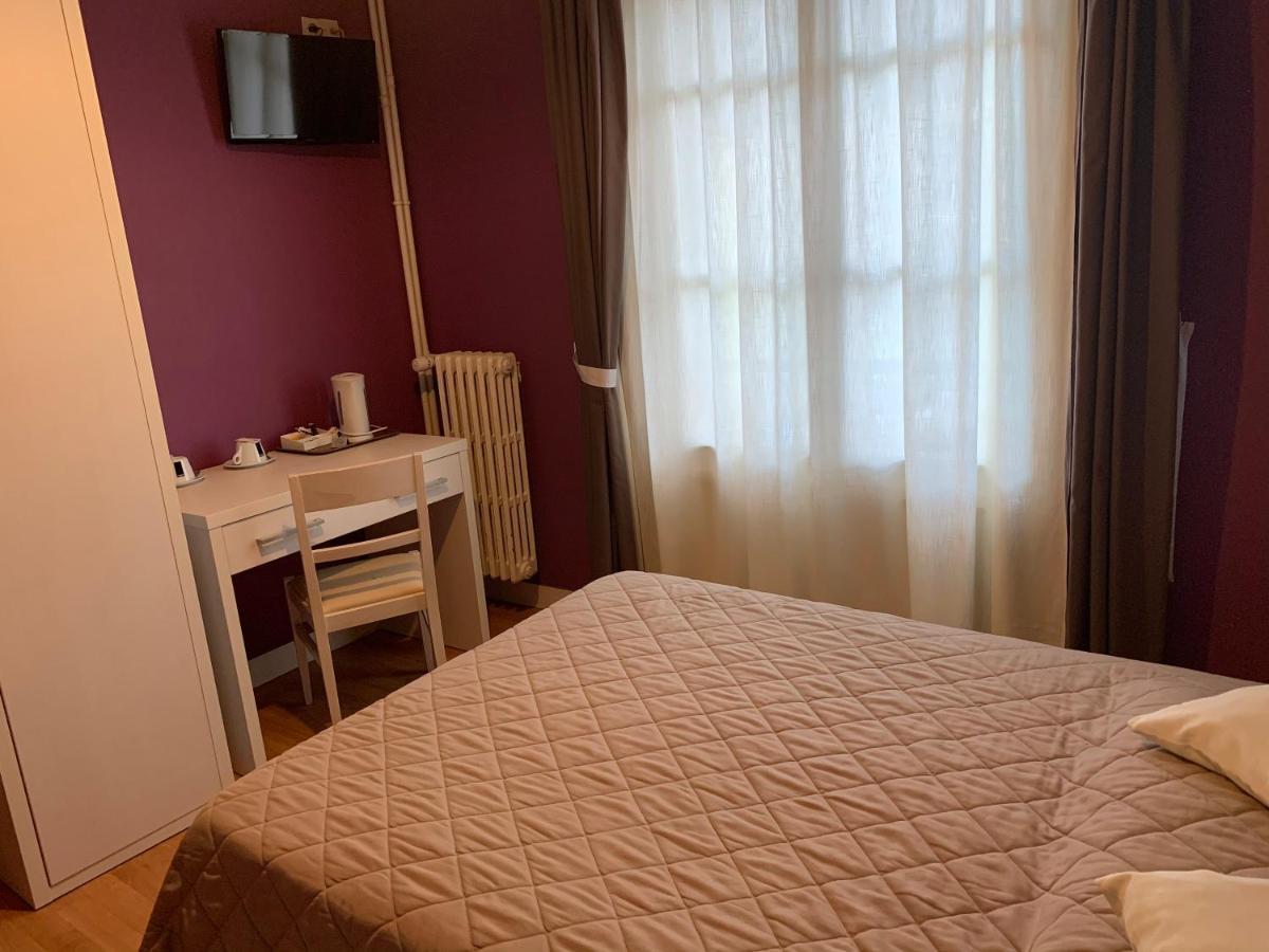 Au Vieux Puits Hotel Villers-Bocage  Bagian luar foto